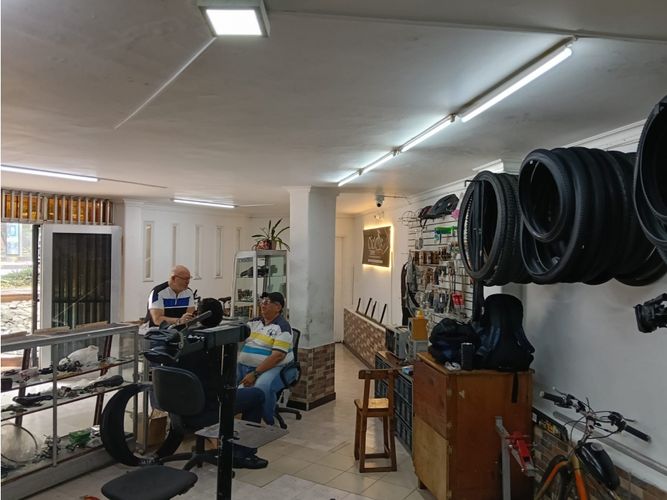 Local en venta en Conquistadores, Medellín, 70 m² · foto 13 de 13
