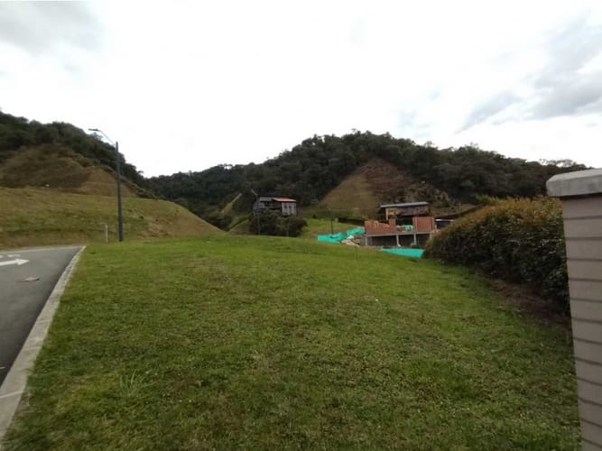 Lote en venta en El Tambo, La Ceja, 2935 m² · foto 6 de 6