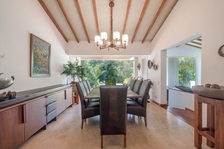 Casa de 5 alcobas en venta en El Esmeraldal, Envigado, 1077 m² · foto 10 de 18