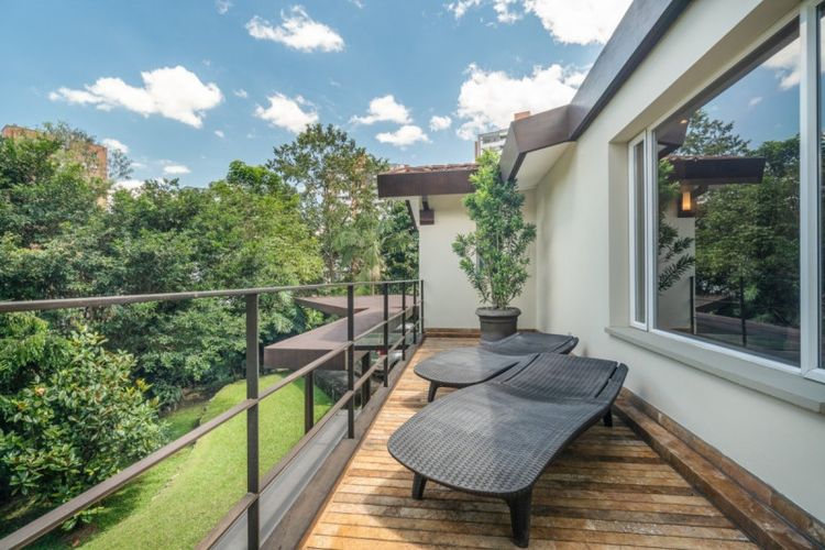 Casa de 5 alcobas en venta en El Esmeraldal, Envigado, 1077 m² · foto 11 de 18