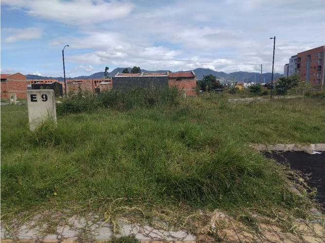Lote en venta en San Nicolas, La Ceja, 64 m² · foto 3 de 3