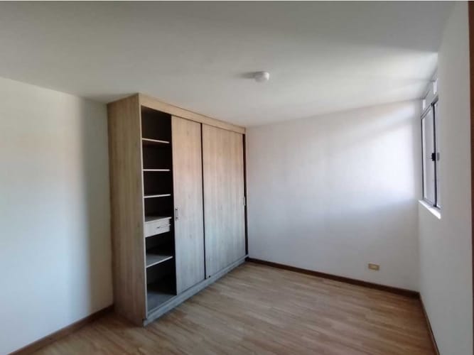 Apartamento de 3 alcobas en venta en El Tambo, La Ceja, 60 m² · foto 8 de 9