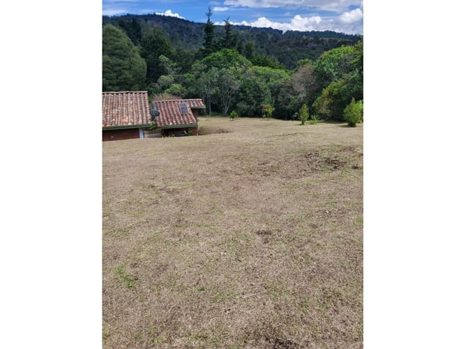 Finca en venta en Santa Elena, Medellín, 130 m² · foto 9 de 24
