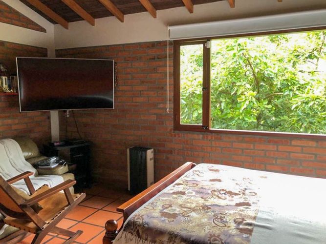 Finca en venta en Hojas Anchas, Guarne, 380 m² · foto 9 de 19