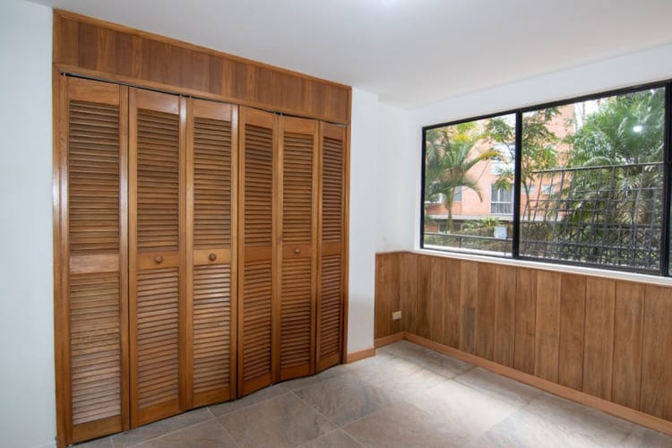 Apartamento de 2 alcobas en venta en San Lucas, Medellín, 99 m² · foto 5 de 24