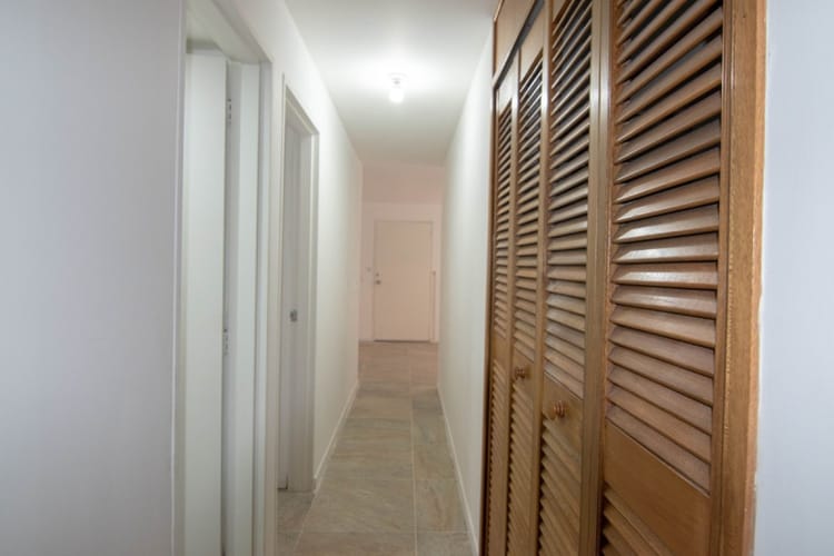 Apartamento de 2 alcobas en venta en San Lucas, Medellín, 99 m² · foto 11 de 24