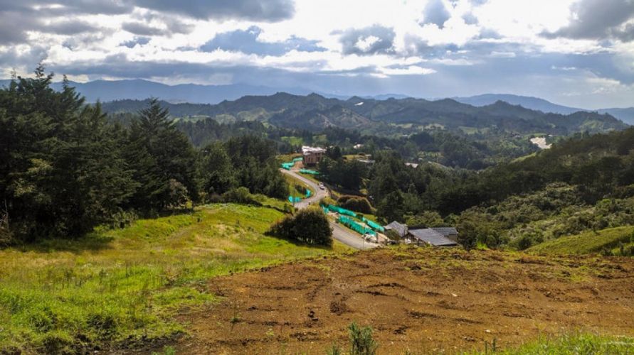 Lote en venta en Fatima, La Ceja · foto 3 de 8