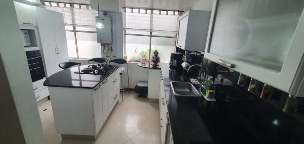 Casa de 3 alcobas en venta en El Poblado, Medellín, 175 m² · foto 6 de 15