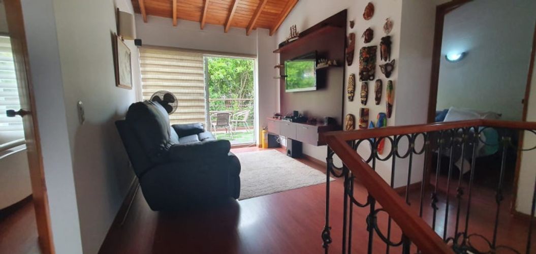 Casa de 3 alcobas en venta en El Poblado, Medellín, 175 m² · foto 13 de 15