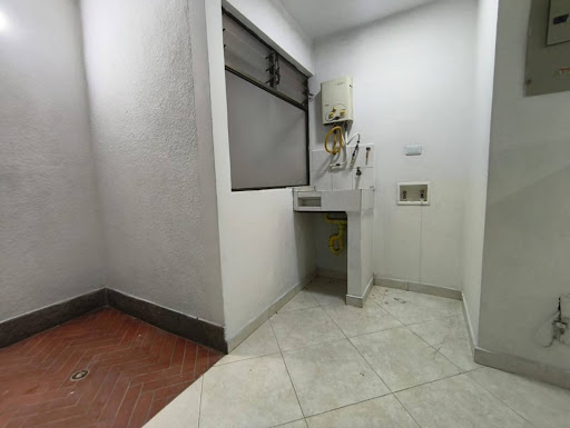 Apartamento en venta en Caqueta, La Estrella · foto 2 de 7
