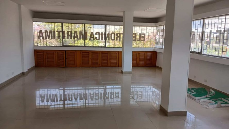 Oficina en arriendo en Santa Lucia, Cartagena, 53 m² · foto 8 de 13