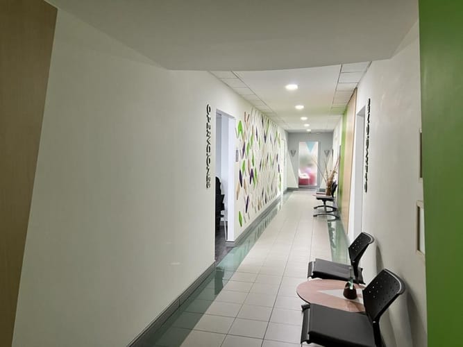 Oficina en venta en La Aguacatala, Medellín, 360 m² · foto 19 de 19