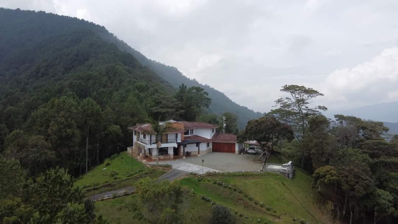 House for rent in La Catedral, Envigado