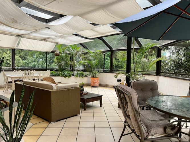 Apartamento de 4 alcobas en venta en Alejandría, Medellín, 316 m² · foto 9 de 24