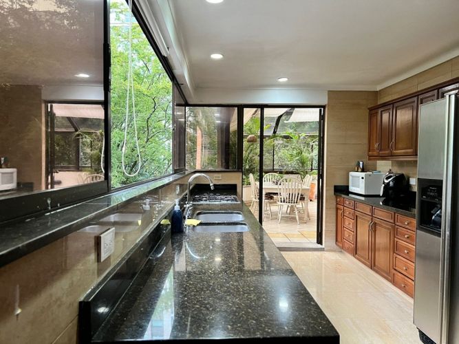 Apartamento de 4 alcobas en venta en Alejandría, Medellín, 316 m² · foto 11 de 24