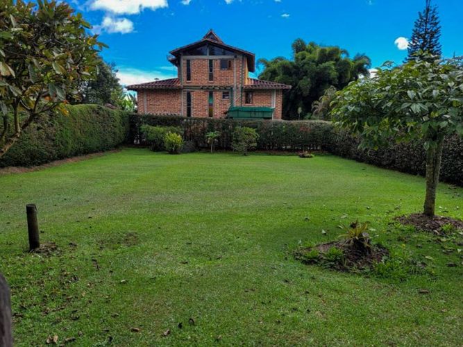 Lote en venta en Fatima, La Ceja · foto 11 de 15