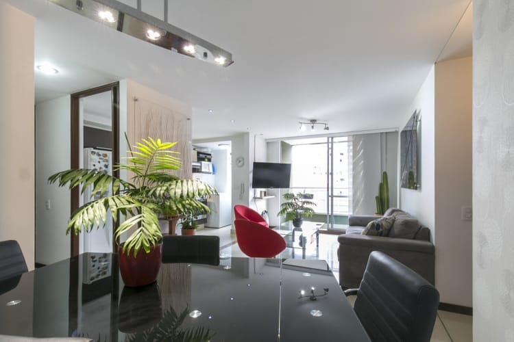 Apartamento de 2 alcobas en arriendo en Villa Carlota, Medellín, 89 m² · foto 3 de 24