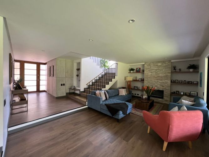 Casa de 3 alcobas en arriendo en El Chocho, Medellín, 308 m² · foto 5 de 24
