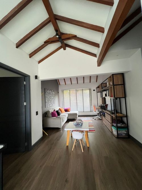 Casa de 3 alcobas en arriendo en El Chocho, Medellín, 308 m² · foto 9 de 24