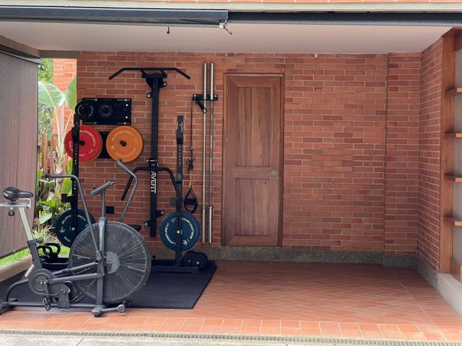 Casa de 3 alcobas en arriendo en El Chocho, Medellín, 308 m² · foto 23 de 24
