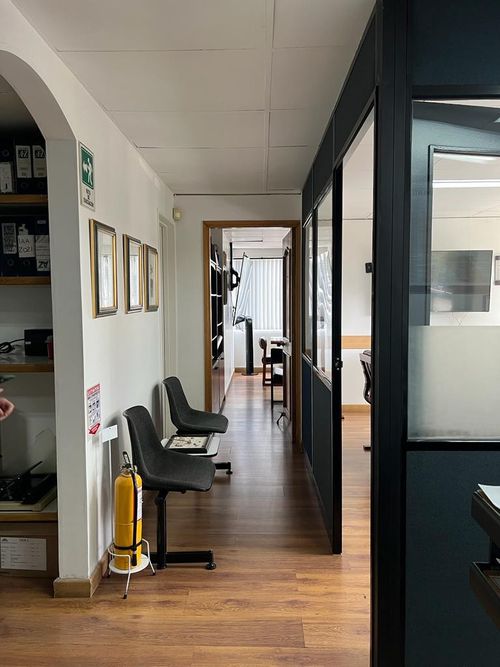 Oficina en venta en La Aguacatala, Medellín, 57 m² · foto 2 de 10