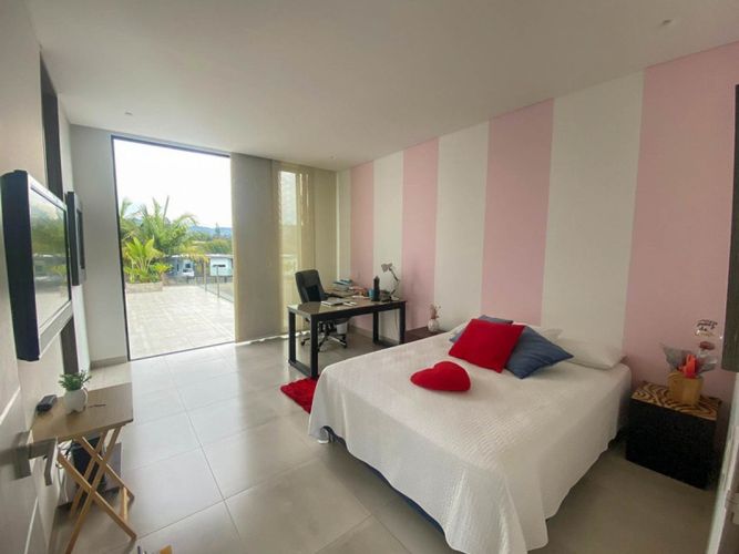 Casa de 5 alcobas en venta en El Porvenir, Rionegro, 800 m² · foto 20 de 24