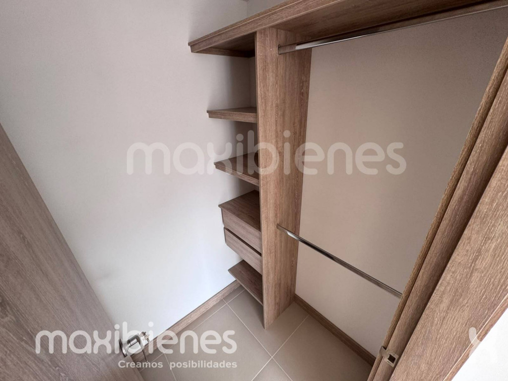 Apartamento en arriendo en Laureles, Medellín · foto 13 de 17