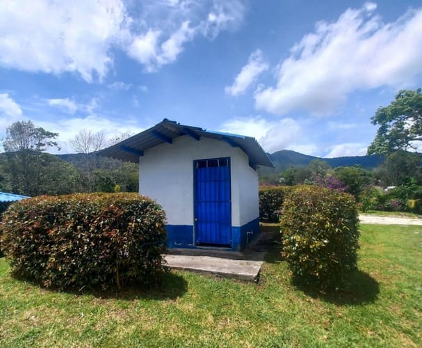 Casa de 3 alcobas en venta en El Carmen De Viboral, El Carmen de Viboral, 90 m² · foto 2 de 23