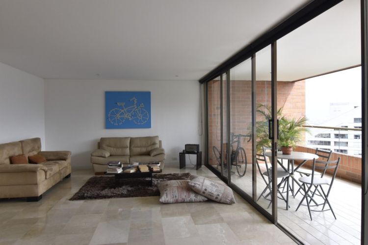 Apartamento de 2 alcobas en venta en Boston, Medellín, 190 m² · foto 16 de 23
