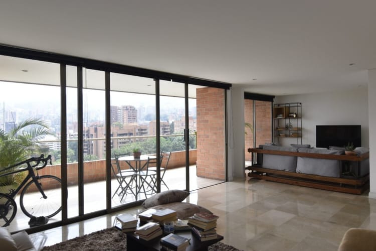 Apartamento de 2 alcobas en venta en Boston, Medellín, 190 m² · foto 20 de 23