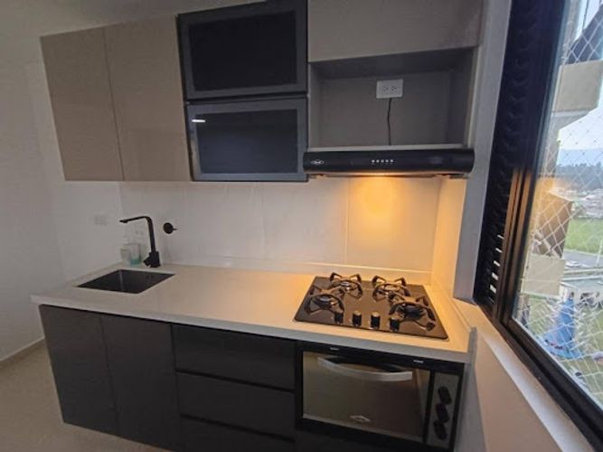 Apartamento de 3 alcobas en arriendo en Vilachuaga, Rionegro, 71 m² · foto 2 de 17