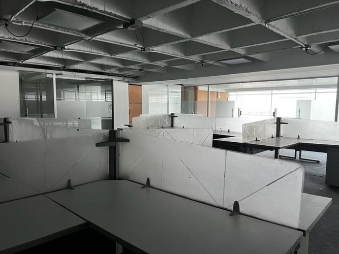 Oficina en venta en Guayabal, Medellín, 735 m² · foto 18 de 18