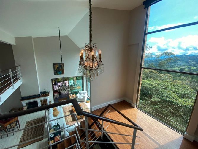 Casa de 4 alcobas en arriendo en Tablacito, Rionegro, 461 m² · foto 11 de 24