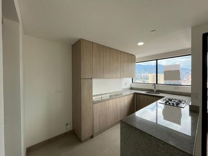 Apartamento de 3 alcobas en arriendo en Promision, Envigado, 80 m² · foto 4 de 24