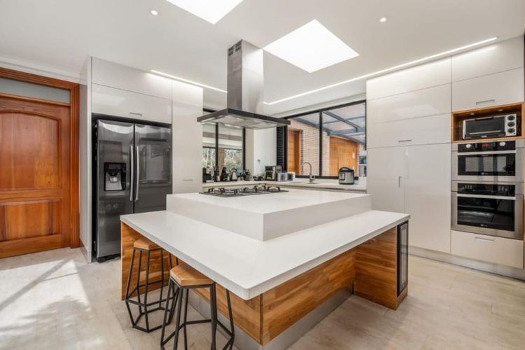 Casa de 4 alcobas en venta en Vía Las Palmas, Envigado, 550 m² · foto 5 de 14