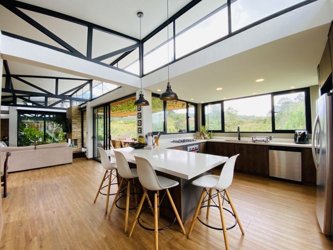 Casa de 4 alcobas en venta en Pantanillo, El Retiro, 355 m² · foto 16 de 24