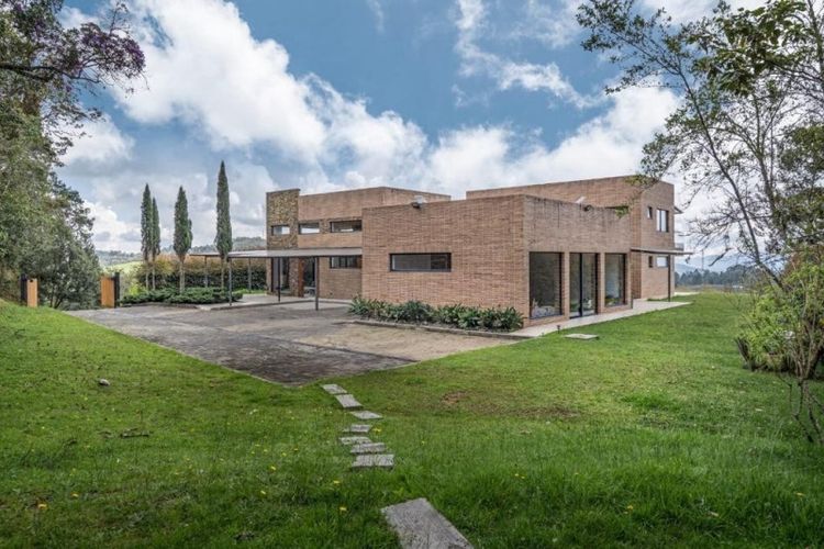 Casa de 4 alcobas en venta en Vía Las Palmas, Envigado, 550 m² · foto 12 de 14