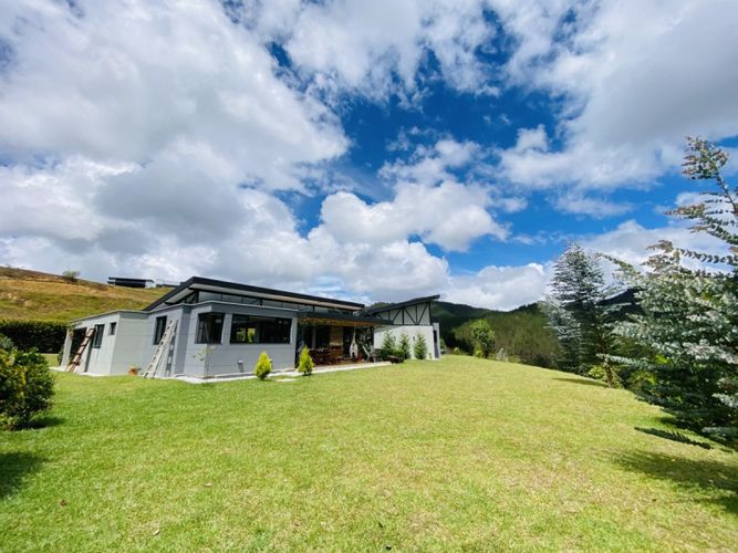 Casa de 4 alcobas en venta en Pantanillo, El Retiro, 355 m² · foto 23 de 24