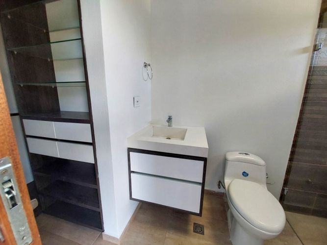 Casa de 5 alcobas en venta en El Tablazo, Rionegro, 500 m² · foto 13 de 22