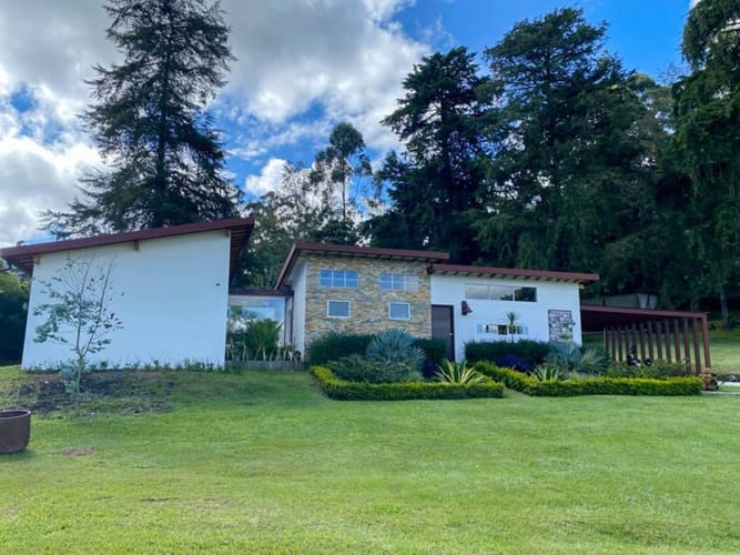 Casa de 1 alcoba en venta en El Carmen de Viboral, 160 m² · foto 2 de 24