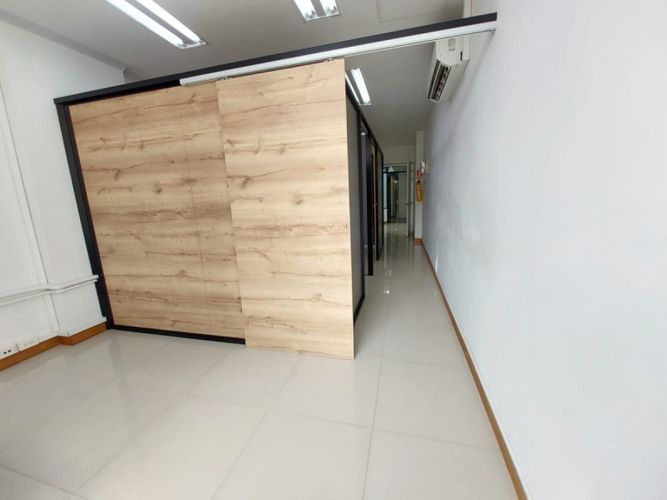 Local en arriendo en El Poblado, Medellín, 46 m² · foto 10 de 14