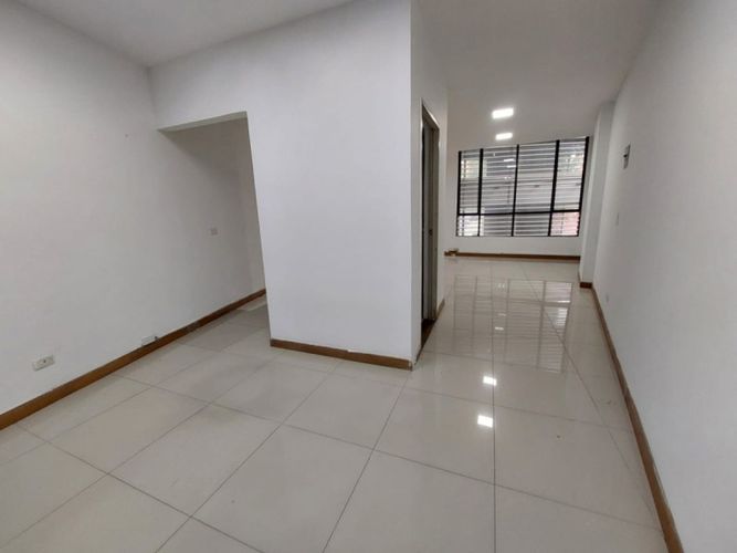 Local en arriendo en El Poblado, Medellín, 46 m² · foto 11 de 11