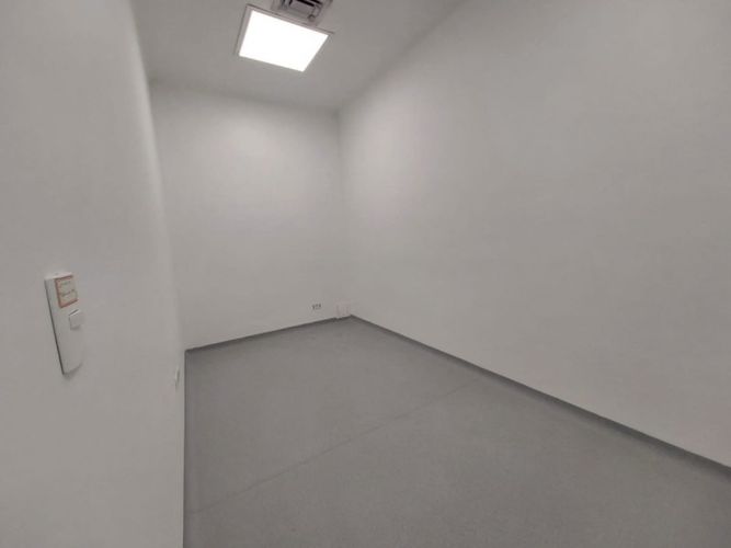 Local en arriendo en El Poblado, Medellín, 184 m² · foto 8 de 24