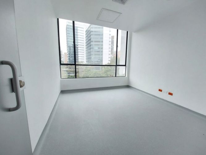 Local en arriendo en El Poblado, Medellín, 184 m² · foto 15 de 24