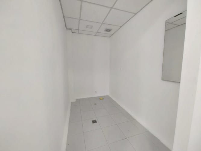 Local en arriendo en El Poblado, Medellín, 184 m² · foto 16 de 24