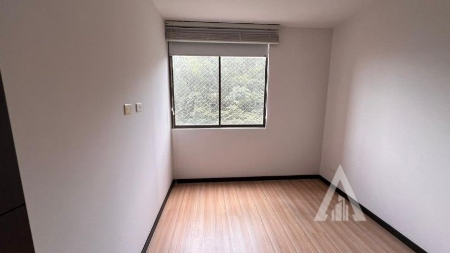 Apartamento de 3 alcobas en arriendo en Altos Del Poblado, Medellín, 80 m² · foto 6 de 14