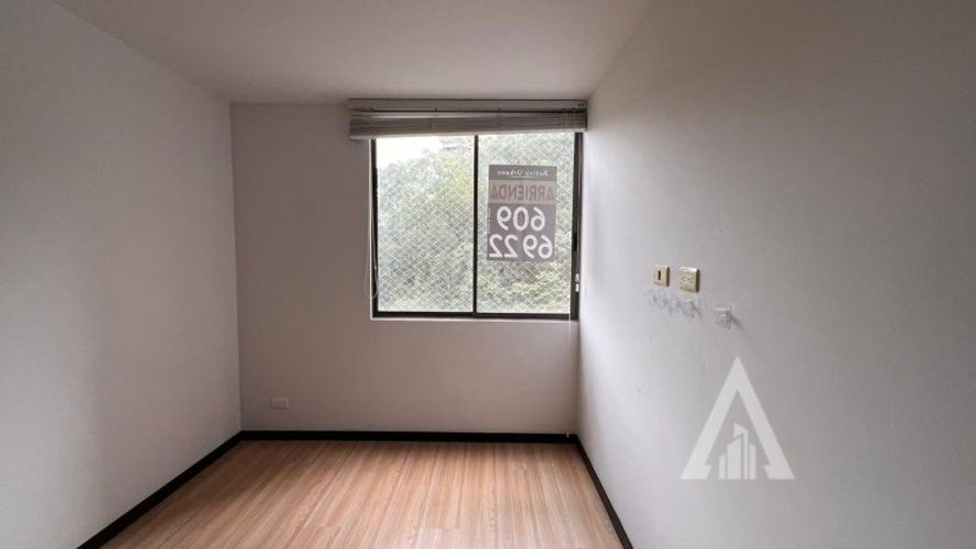 Apartamento de 3 alcobas en arriendo en Altos Del Poblado, Medellín, 80 m² · foto 11 de 14