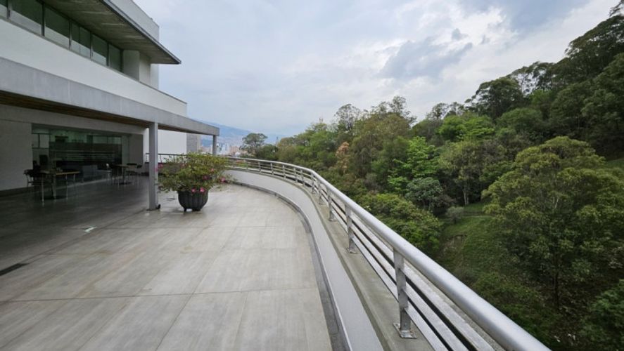 Oficina en venta en San Diego, Medellín, 214 m² · foto 3 de 20