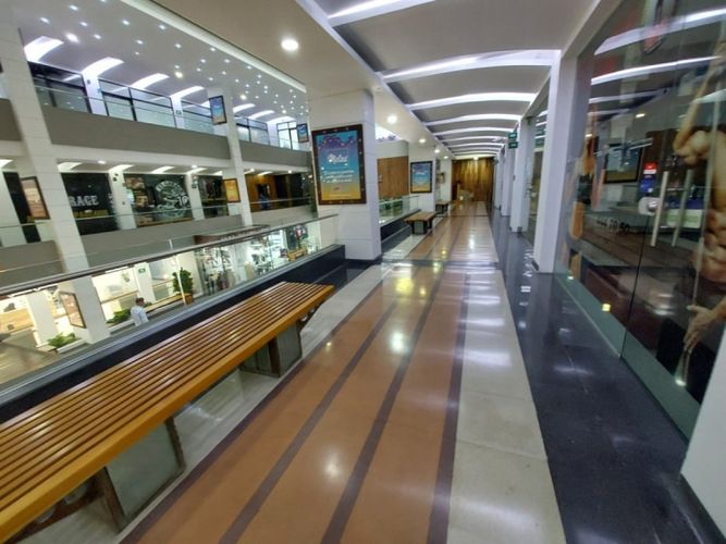 Local en arriendo en El Poblado, Medellín, 35 m² · foto 2 de 9