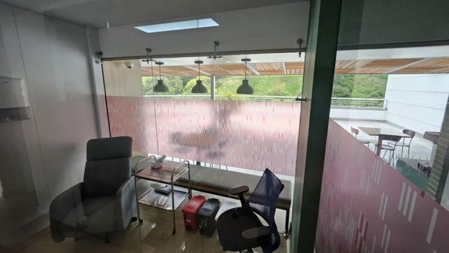 Oficina en venta en San Diego, Medellín, 214 m² · foto 8 de 20
